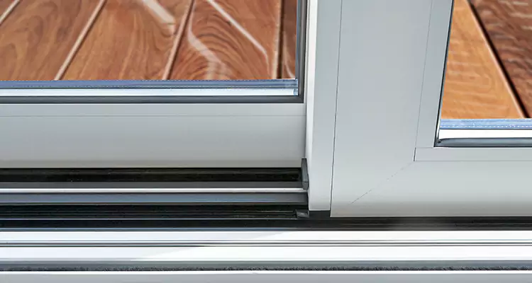 Patio Doors Leaking Water Issue Repair Services in Palm Springs, FL