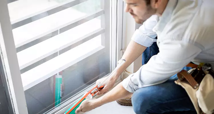 We fix All type of Sliding Door in Palm Springs, FL